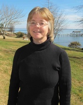 head shot of Karen Duhring outdoors